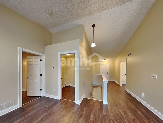Photo - 1199 Onaway Ct
