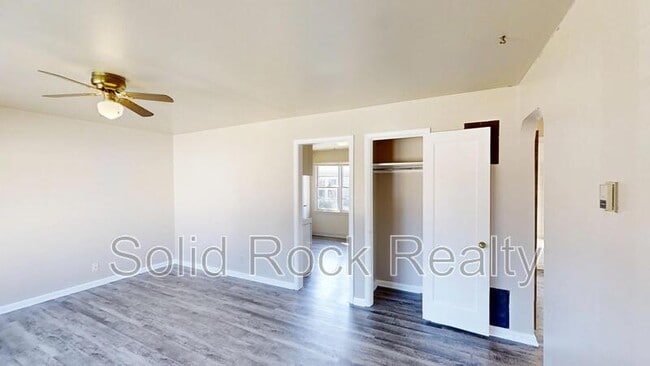Photo - 1214 Janes Ln