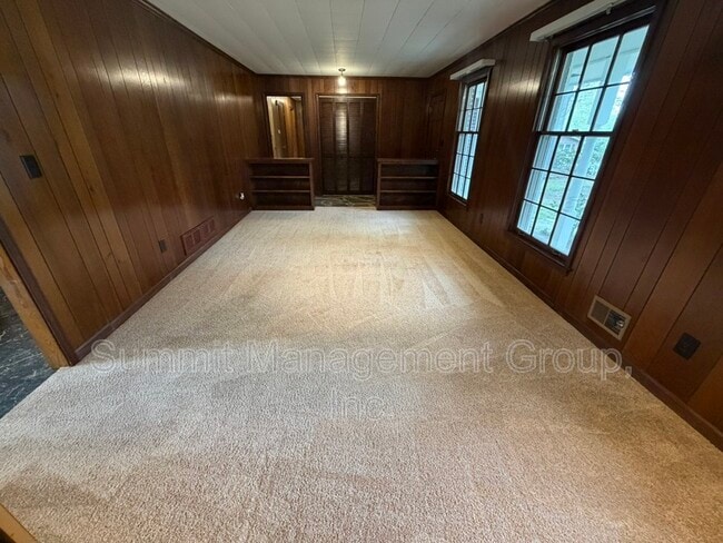 Photo - 200 Indian Creek Dr