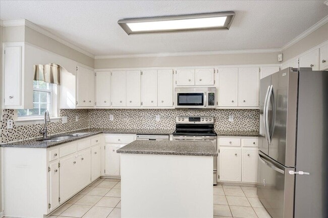 Photo - 3892 Beaver Brook Dr