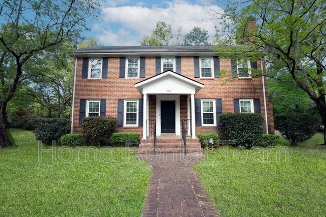 Photo - 807 Kings Rd