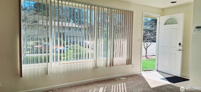 29645 39th Pl S