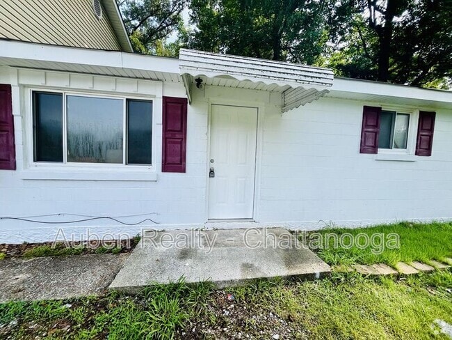 Building Photo - 564 Julian Rd Rental