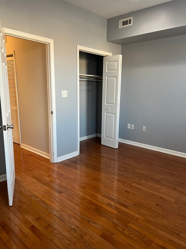 Photo - 626 N 37th St Unit 2