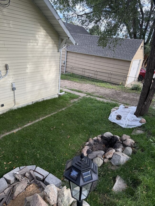 Photo - 509 4th Ave NW