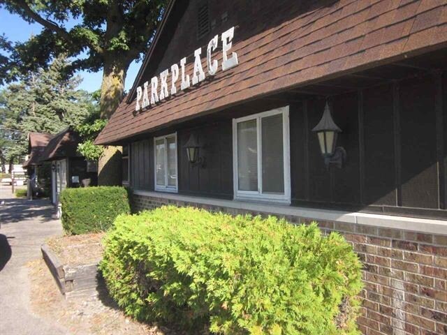 Photo - 3000 W Houghton Lake Dr