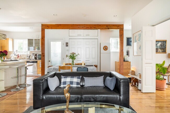 Photo - 938 21st Ave Unit ID1273351P