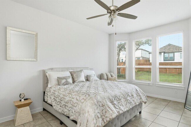 Photo - 22604 Maidengrass Ln