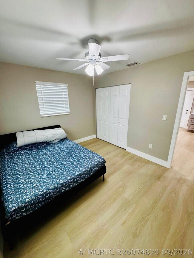 3701 NW 4th Ave Unidad 2
