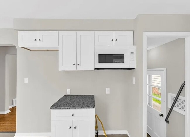 Photo - Update 3 Bed - Single Family