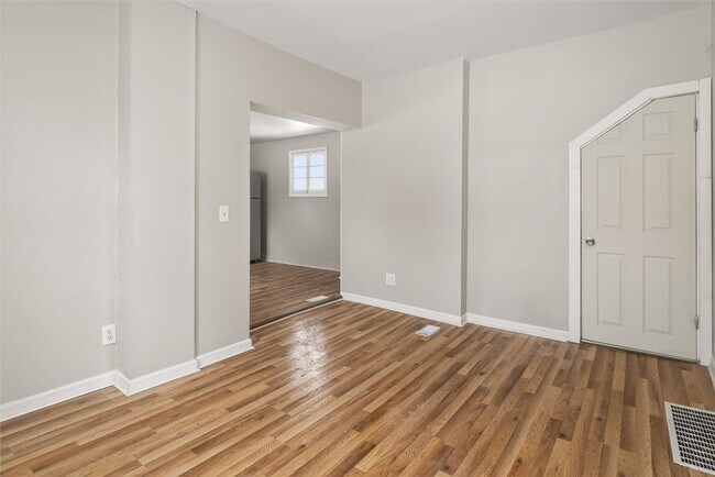 Photo - 127 Conkey Ave
