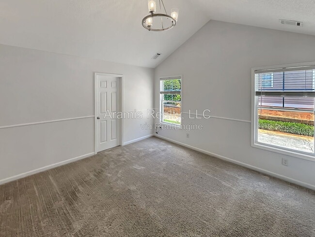Photo - 3755 Pine Village Pl