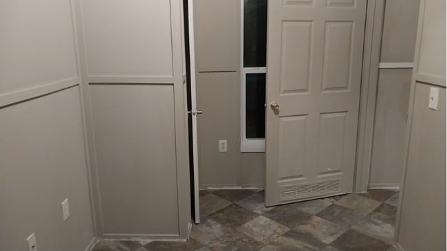 Photo - 300 W Rabbit Cove Rd