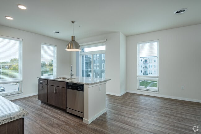 2BR, 2BA - 1,265SF