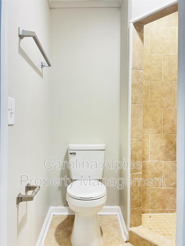 Photo - 611 Buffalo St