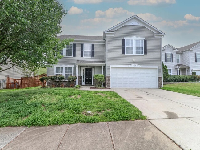 Photo - 3609 McDuff Ct House
