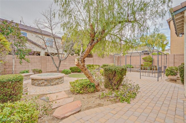 Photo - 10737 Drake Ridge Ave