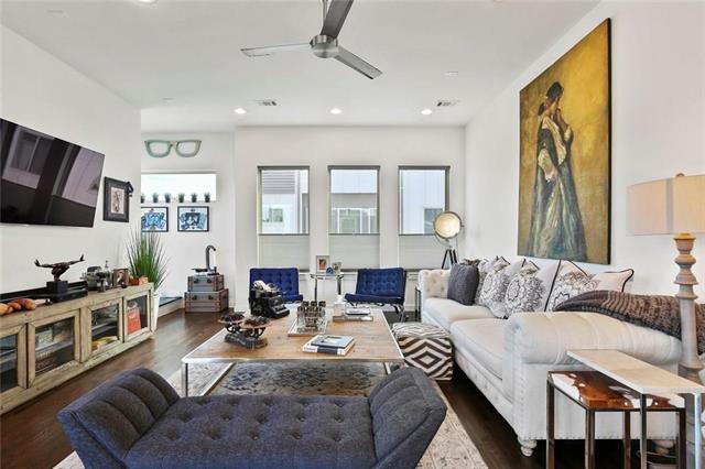 Photo - 1911 Summit Ave