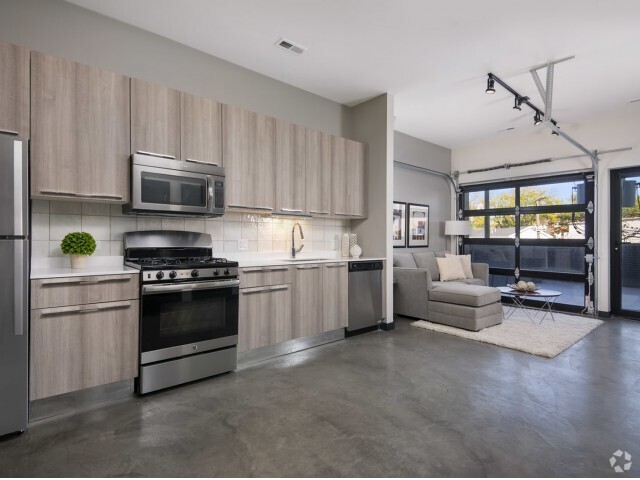 Kitchen with Stainless Steel Appliances - 1647 N. Milwaukee Rental