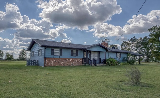 Photo - 4410 E 26th St