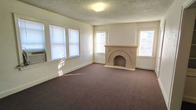 Photo - 1 Bed in the Paseo District Unit Apt 4