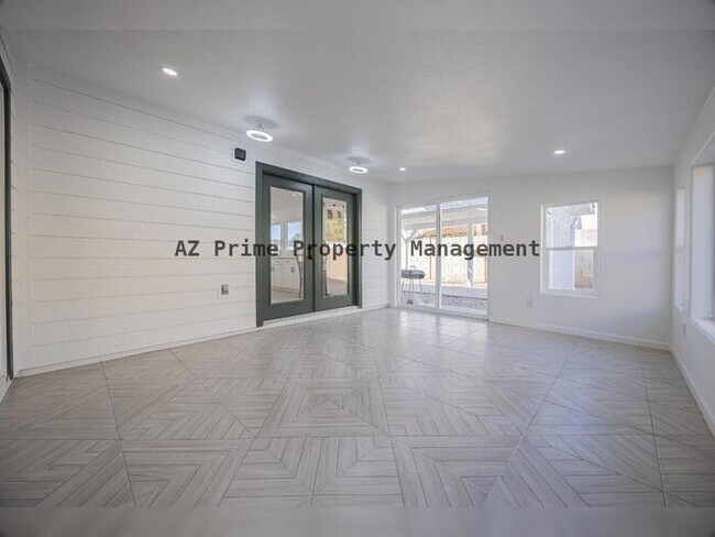 Photo - 5132 S Dorsey Ln