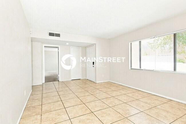 3 Bedroom Pet-Friendly Home in Glendale, AZ with Main Street Renewal