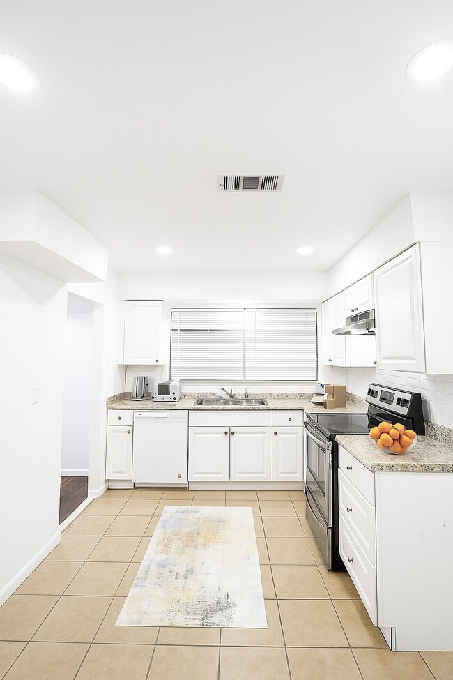 Photo - 9011 Parkette Dr