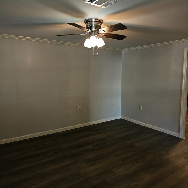 Photo - 3221 Choctaw Rd