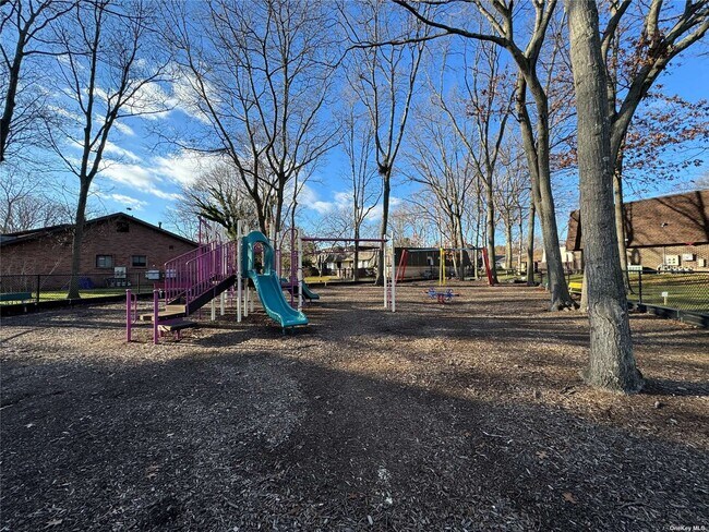 Photo - 91 Glen Hollow Dr