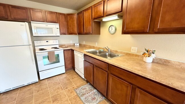 Photo - Prairie Sky Apartments