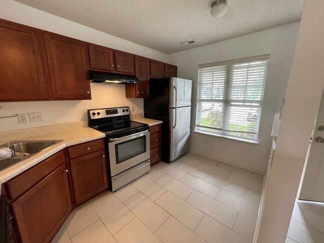 Photo - 6440 Coral Vine Way