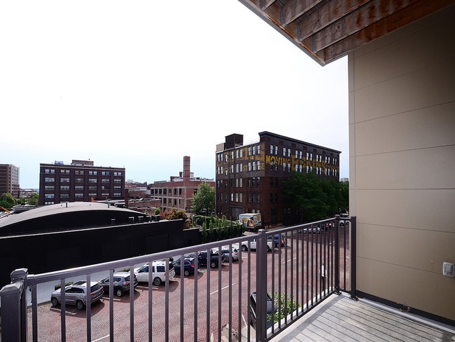 Photo - 1501 Jackson