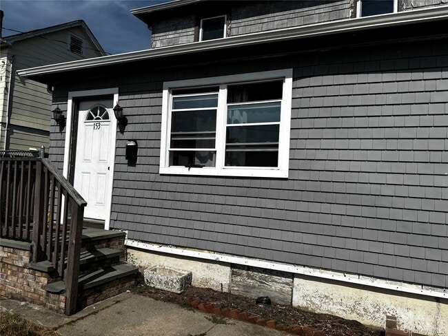Building Photo - 153 5th Ave Rental