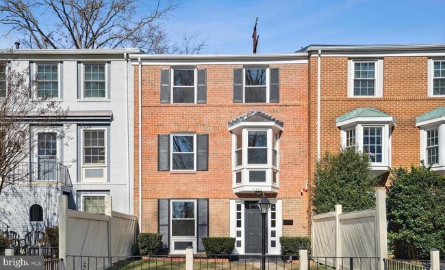 Photo - 7900 Central Park Cir Townhome