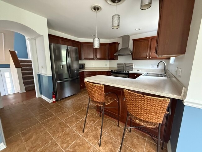 Building Photo - SIngle Family