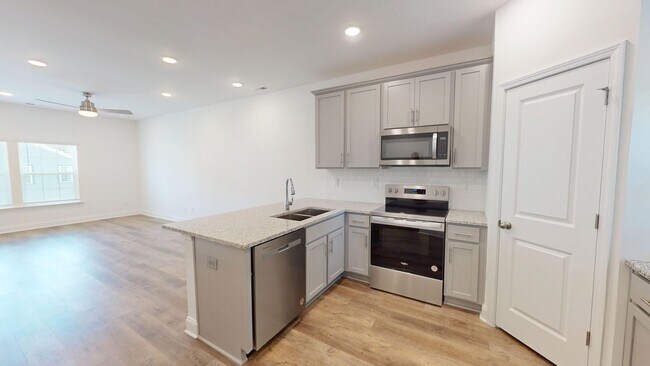 Photo - 3108 Butler Hl Dr