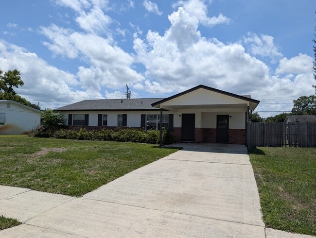 Building Photo - 4840 Volusia Ave