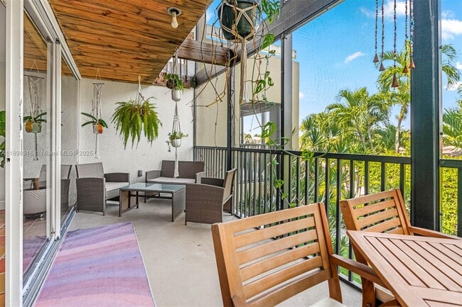 Photo - 1100 SE 5th Ct Unidad 2