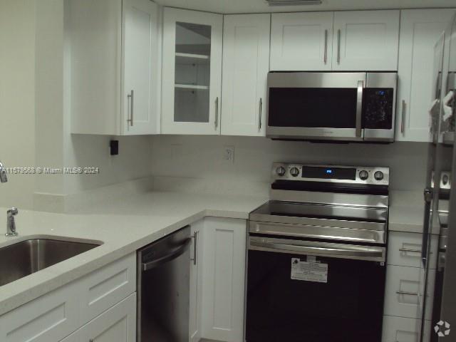 Building Photo - 9135 SW 125th Ave Rental