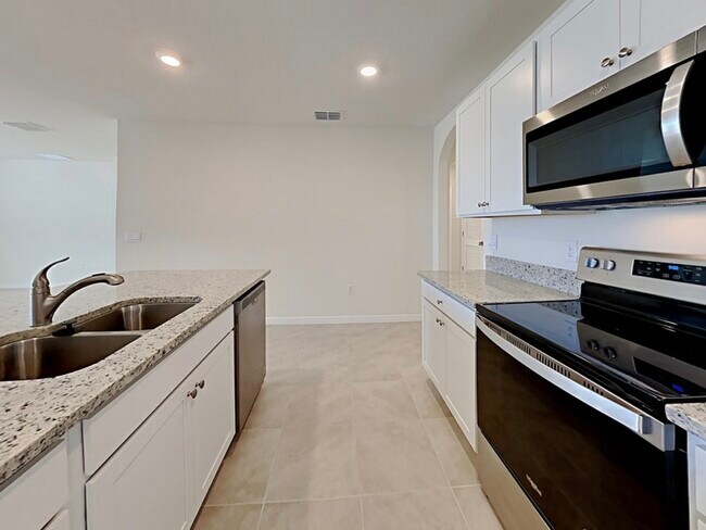 Photo - 9678 Black Walnut Dr