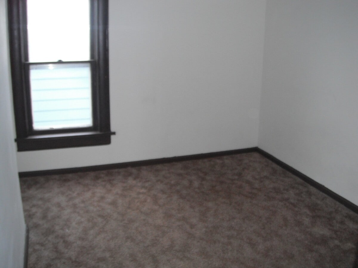Photo - 209 Paul Ave N Unit 1