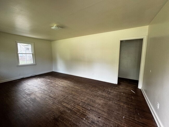 Photo - 109 Felter St