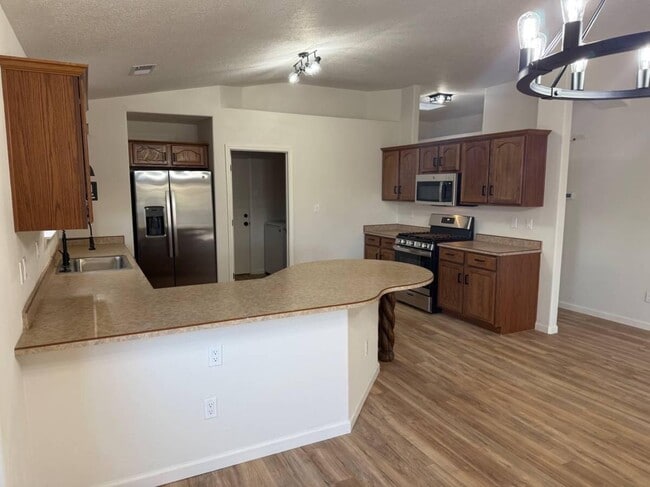 Photo - 5663 Bald Eagle Rd NW