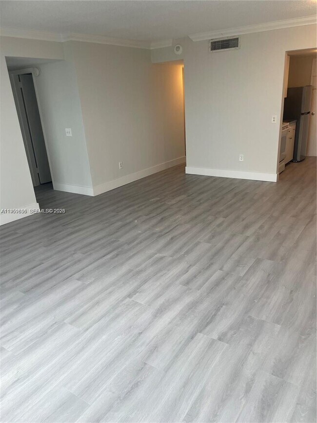 Photo - 2075 NE 164th St Unit 805