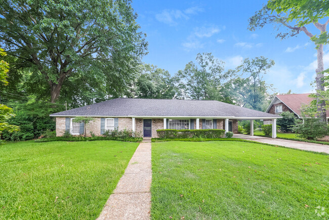 Building Photo - 8071 Laurel Oaks Ln Rental