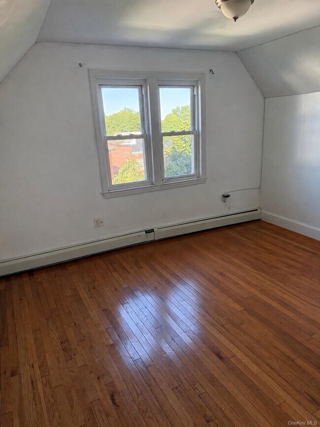 1337 Ellison Ave