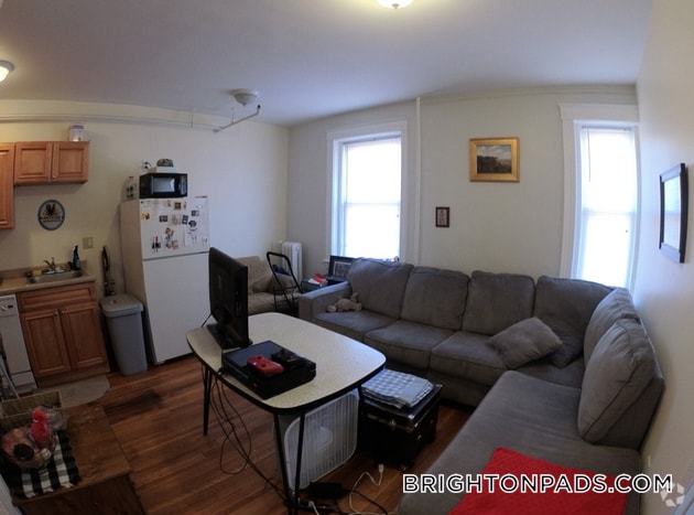 Building Photo - 1615 Commonwealth Ave Rental