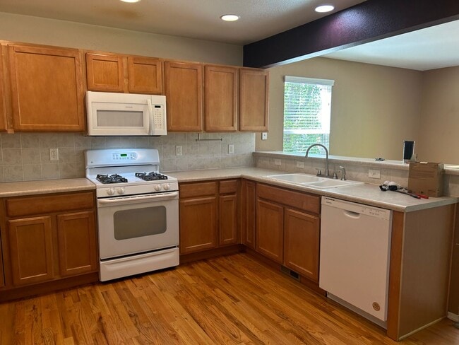 Photo - Comfortable 3-Bedroom Home with Community Amenities in Fort Collins – Available Now
