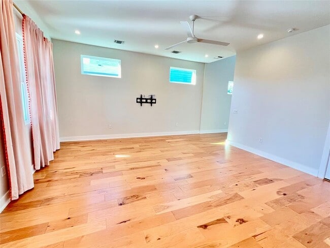 Photo - 6405 Keegans Dr